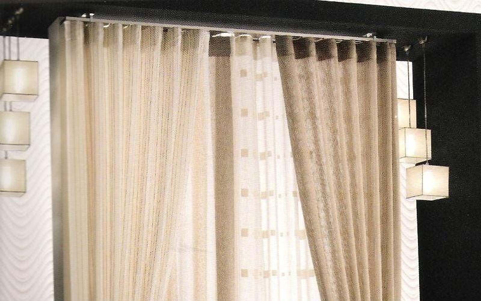 Tende moderne su misura realizzate dalla Tappezzeria Le Parisien a Roma